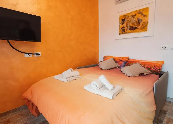 Apartment San Giusto Elegante Bilocale Con Balcone E Vista *